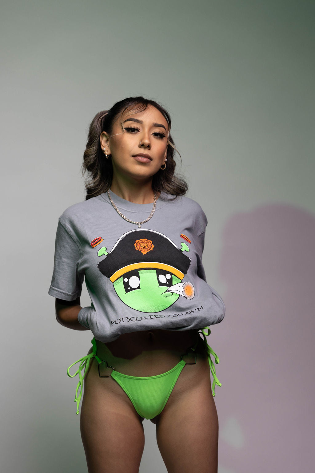 Pirate 👽 Tee